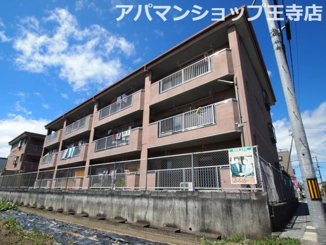アヴィロ－ド香芝Ａ棟