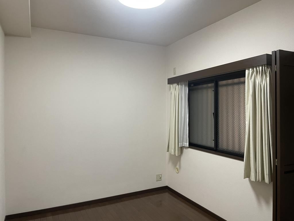 藤和芦屋川ホームズの居間・リビング