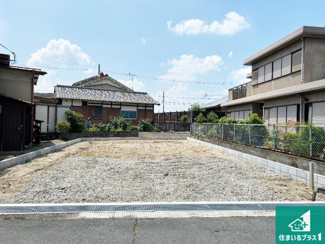 ●29(土)30(日)現地案内可能！　大和高田市根成柿　の外観|周辺は落ち着いた街並みの住宅地！子育てがしやすい住環境です！まだ未完成ですが、現地でしかわからない事もございます。是非一度ご覧ください。