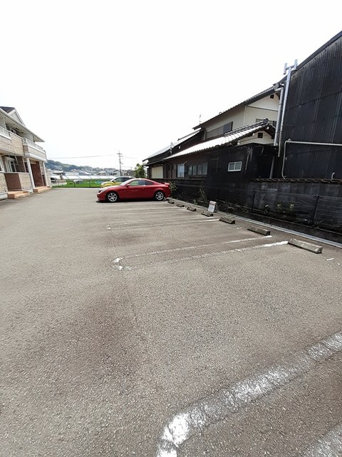 ジーラ・ソーレ　Ⅰの駐車場|駐車場