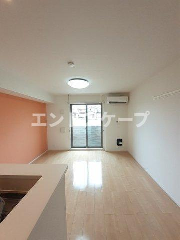 コッティ　エスポ　Ⅰの居間・リビング|高崎、前橋のお部屋探しはエンドスケープまで！お客様の理想お聞かせ下さい♪