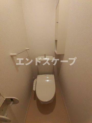 コッティ　エスポ　Ⅰのトイレ|高崎、前橋のお部屋探しはエンドスケープまで！お客様の理想お聞かせ下さい♪
