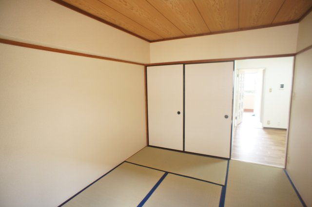 幕張台ハイランドの和室|日本らしい落ち着いた雰囲気の和室です