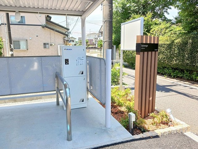 【その他共用部分】 | ソランジュ | 宅配ボックス・駐輪場