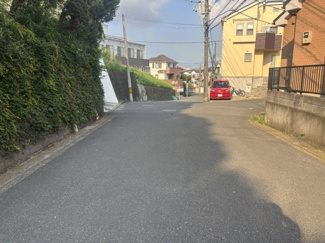 【前面道路含む現地写真】 | 中古戸建　下永谷 | 前面道路