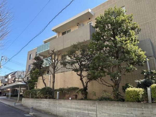 プラウド代々木初台の外観|外観もきれいです