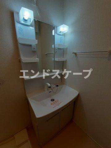 ヴィラ　プリムローズの洗面所|高崎、前橋のお部屋探しはエンドスケープまで！お客様の理想お聞かせ下さい♪