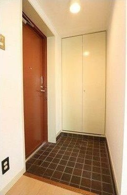 ニューリージェンシーの玄関