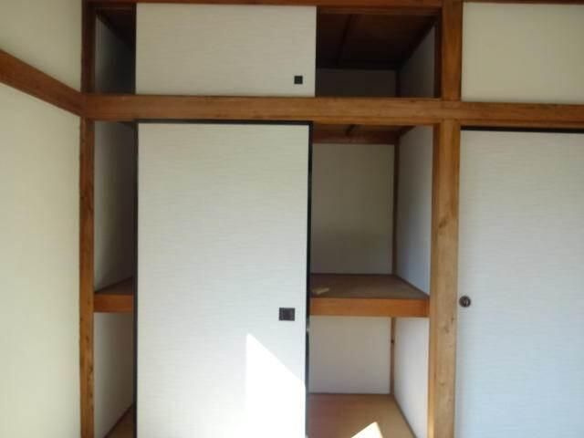若草荘の収納