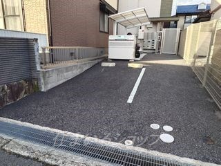 和ＦＬＡＧの駐車場