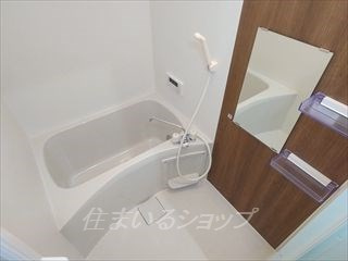 和ＦＬＡＧの浴室|追い焚き・浴室暖房乾燥機あり