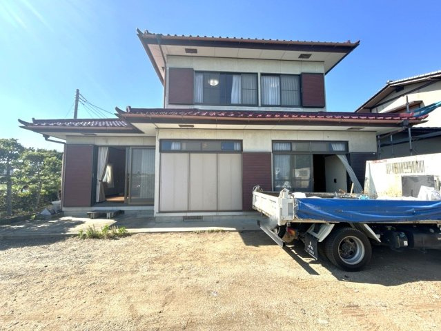 水戸市渋井町　中古戸建の外観|【リフォーム中】
外観別角度の写真です。
