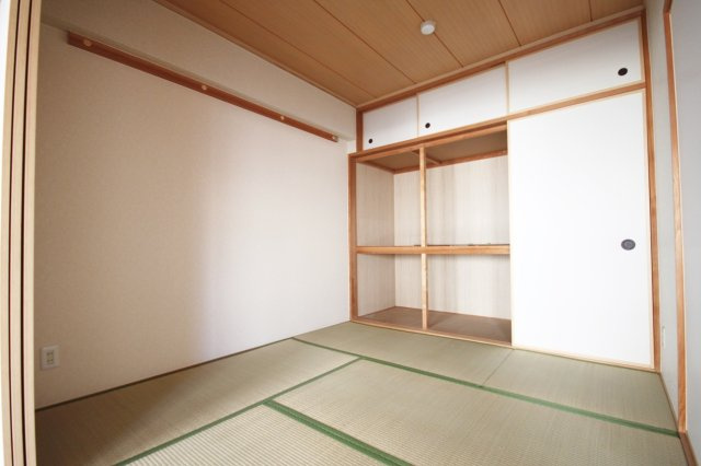 エクセル山本の和室