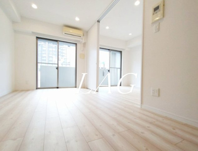 【居間・リビング】 | ＬＡ．スイート上野 | 洋室のお部屋です。
