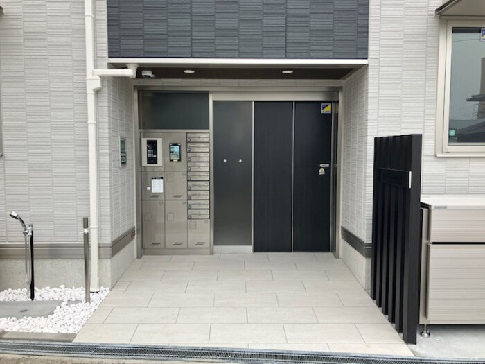 Clashist南住吉のエントランス