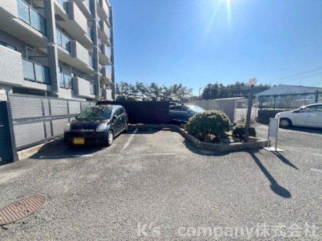 ◎茅ヶ崎市南湖4丁目　ニューイースト湘南茅ヶ崎の駐車場|駐車スペース◇