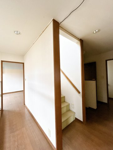 水戸市千波町　中古戸建のその他|【6月29日（月）まで期間限定現況販売】
小屋裏部屋に向かう階段の写真です。