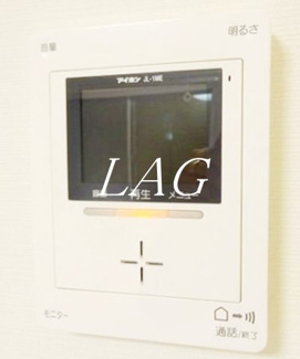 【セキュリティ】 | トレッセ笹塚 | モニター付インターホンです。