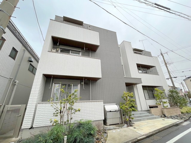 Ｄｕｏ　Ｗａｋａｂａ　Ｅａｓｔ