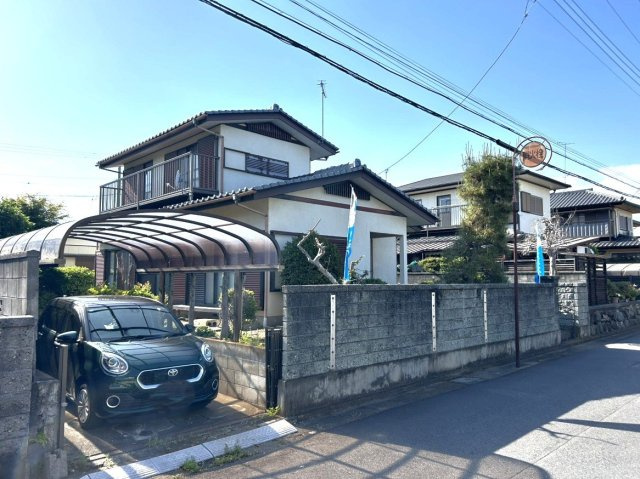 水戸市双葉台1丁目　中古戸建の前面道路含む現地写真|【リフォーム予定】