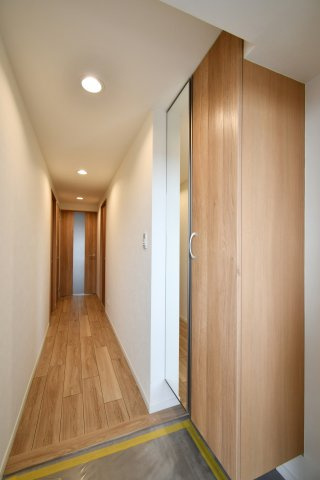 ウィンベルガーデン大宮の玄関