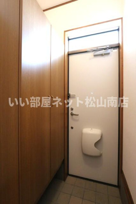 【エントランス】 | エストレア北土居