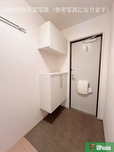 カーサなかやしきの玄関