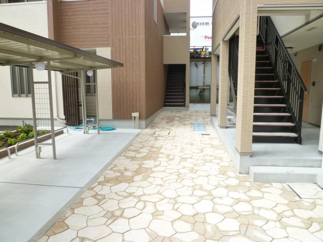 ツインフォレスト住之江Ⅱ番館のエントランス