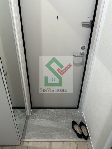 クレイス西所沢の玄関