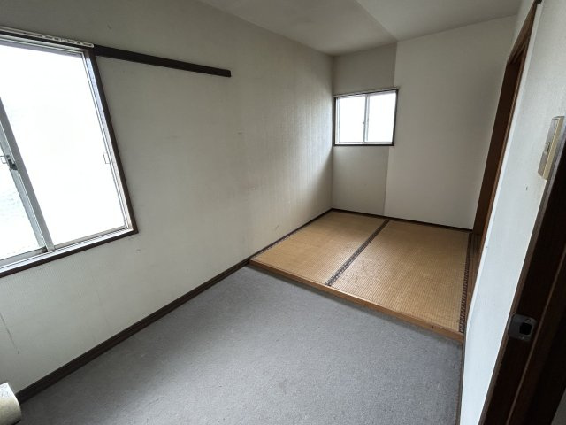 ひたちなか市田彦　中古戸建の洋室|【6月29日（月）まで現況販売】