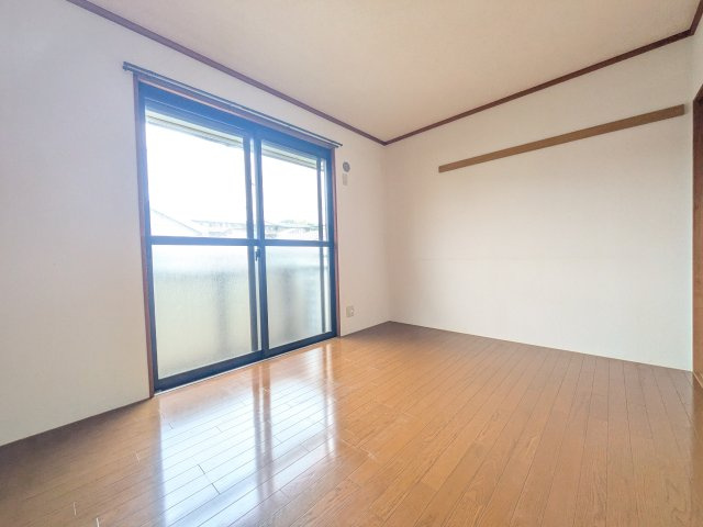 アドミラブールの寝室|※201号室の参考写真となります。
　