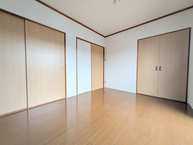 アドミラブールの寝室|※201号室の参考写真となります。
　