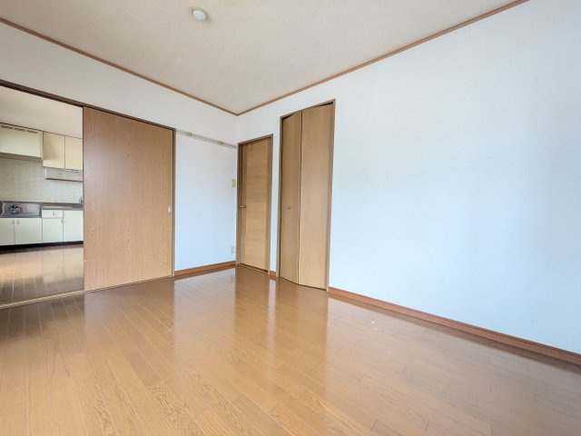 アドミラブールの洋室|※201号室の参考写真となります。
　