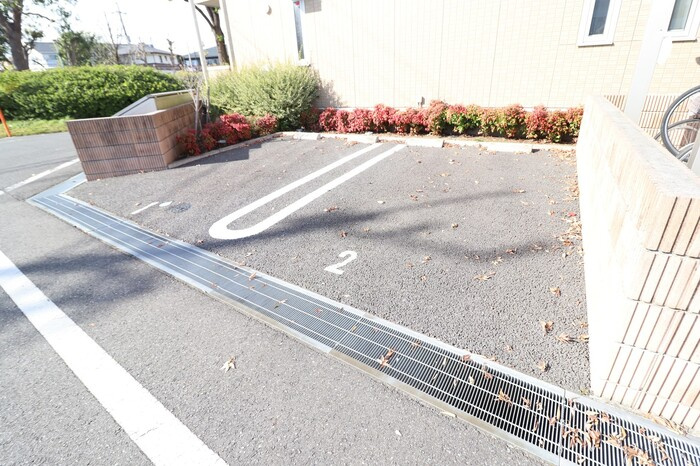 ノールメゾン南流山　Ⅰの駐車場
