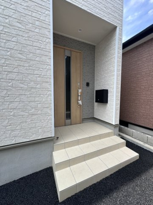 【居間・リビング】 | 値下げ！新築建売　アーネストワン　古町第４　①号棟　 | 現在建築中のため、類似物件のご案内が可能です。（参考画像）
