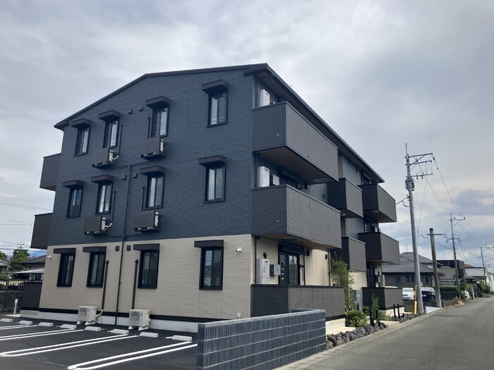 エトワール久保田の外観