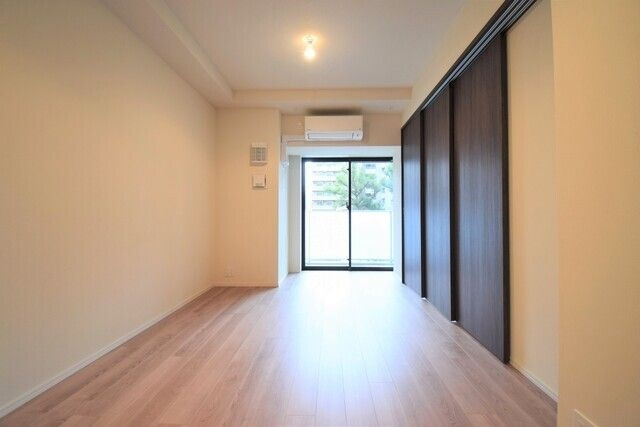 プラウド久屋大通の寝室