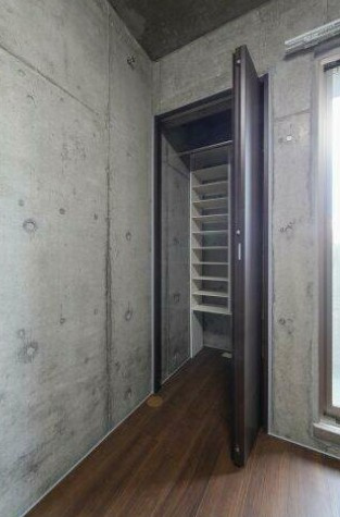 松戸市仲井町１丁目の賃貸マンションの収納
