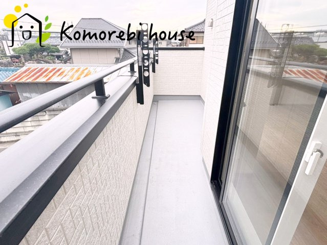 北足立郡伊奈町内宿台4丁目　新築一戸建て　ブルーミングガーデン　01のバルコニー|10/20撮影