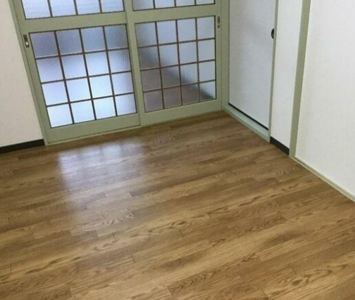 横浜市瀬谷区三ツ境の賃貸マンションの居間・リビング
