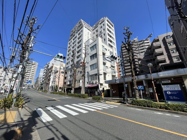 ベルメゾン文京白山の外観|マンションと三田線白山駅