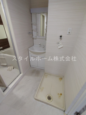 【洗面所】 | Mh-Arc　SUZUKI | 別部屋写真です。