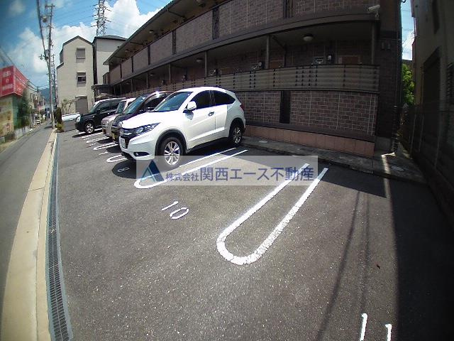 【駐車場】 | クリエ西山本