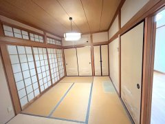 城里町増井　中古戸建の洋室|【リフォーム中】二間続きの和室はひと部屋洋室に変更します。