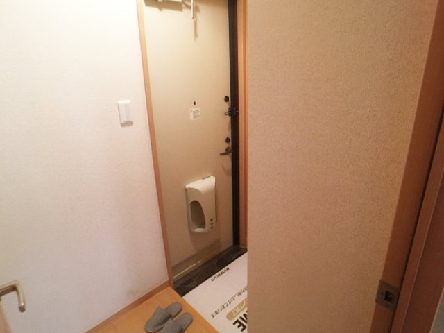 セピアパレスの玄関
