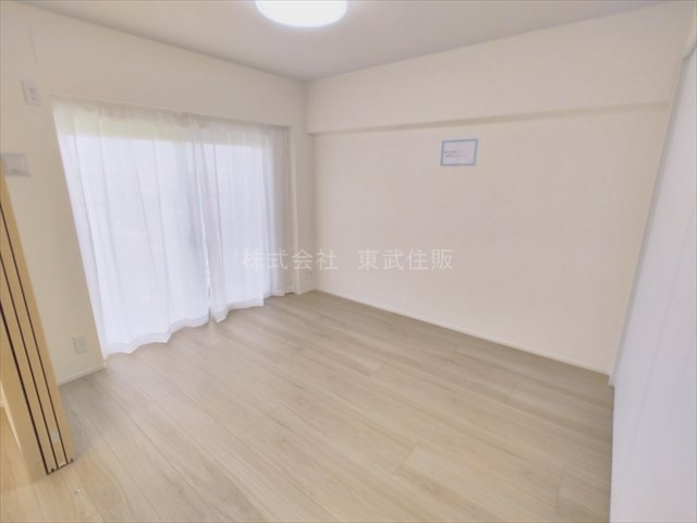 【寝室】の画像