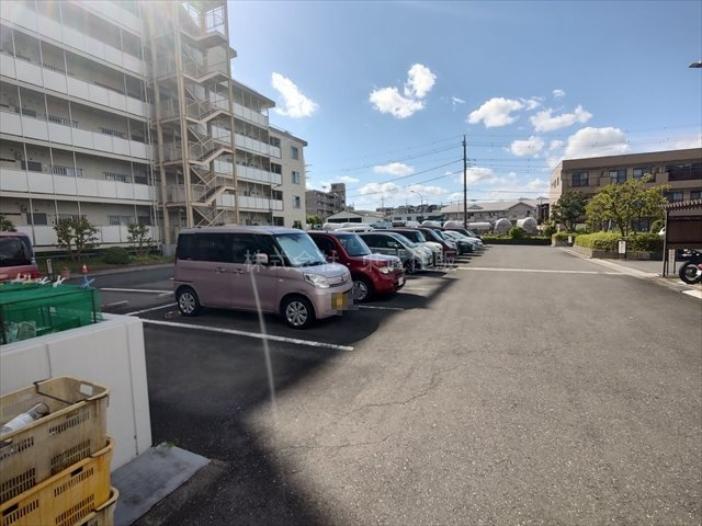 【駐車場】 | 富士見ニューライフ | 敷地内駐車場（空き状況要確認）