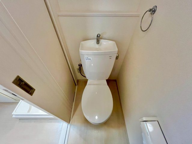 ブライト日根野のトイレ|清潔感のあるトイレです