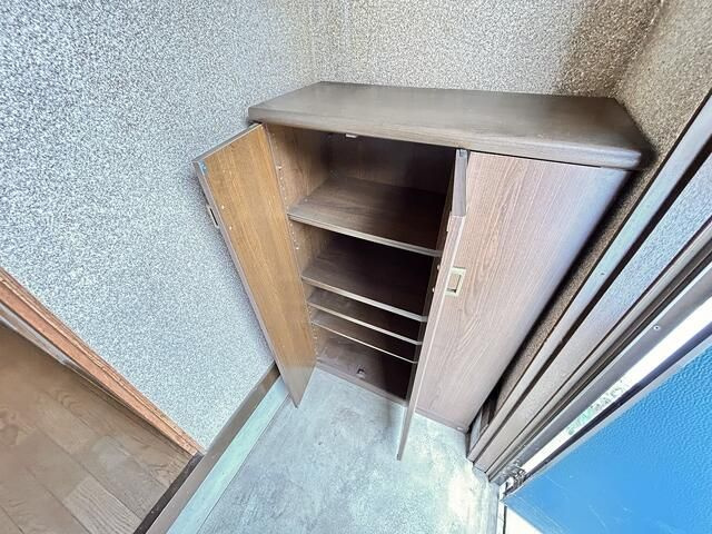 八王子市谷野町の一戸建ての収納