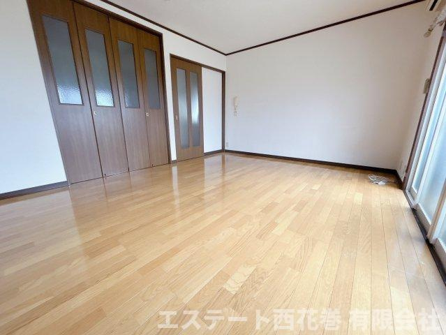 花巻市星が丘２丁目のアパートの洋室